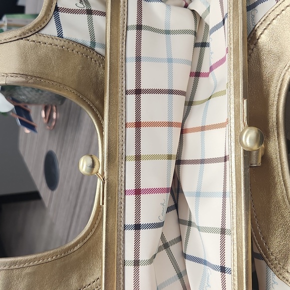 COACH LARGE 3 COMPARTMENT MONOGRAM GOLD LEATHER ACCENT WITH KISSLOCK - Picture 8 of 13